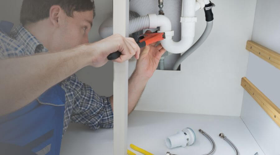Local tankless water heater installation in Logansport, LA